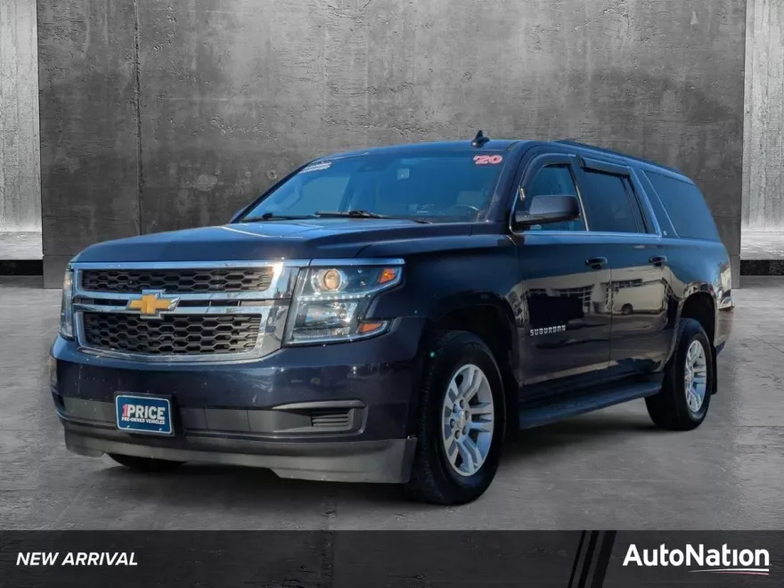 2020 Chevrolet Suburban LT photo 1