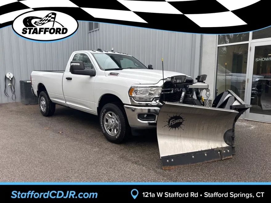 2024 Ram 3500 Tradesman photo 1