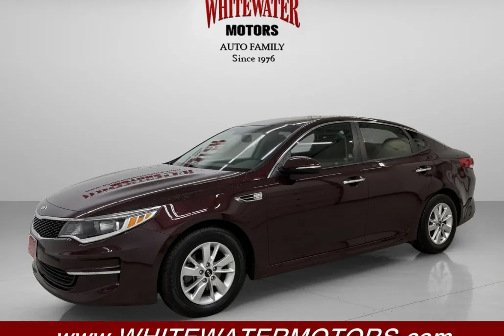 2018 Kia Optima LX photo 1