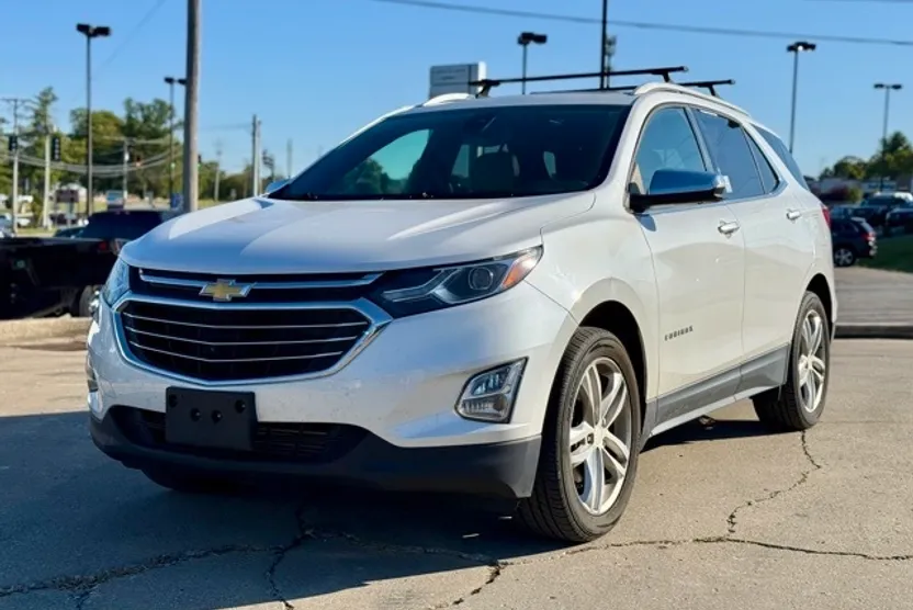 2018 Chevrolet Equinox Premier photo 1