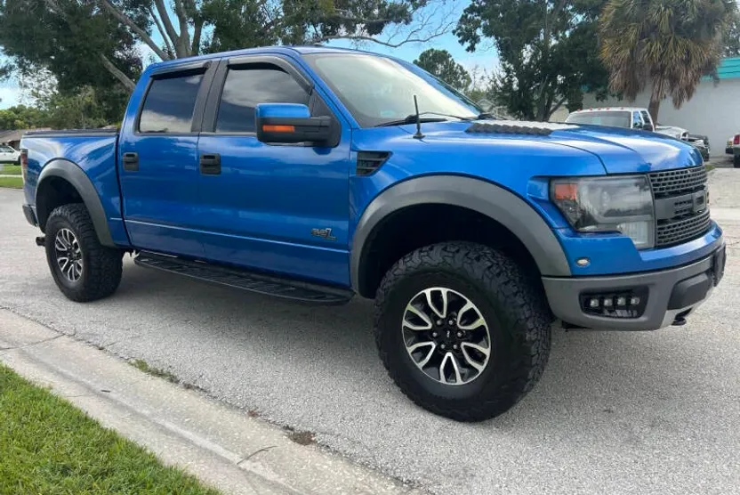 2013 Ford F-150 SVT Raptor photo 1