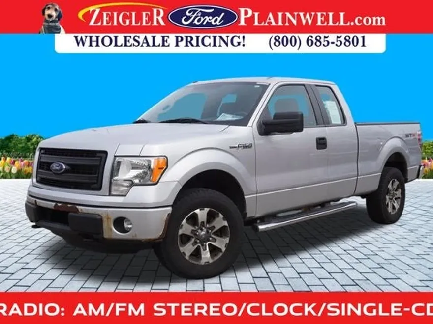 2013 Ford F-150 STX photo 1