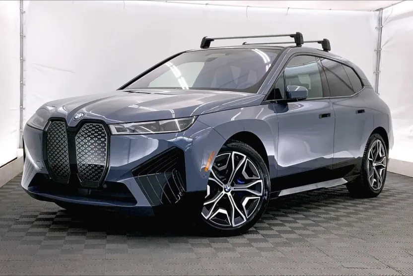 2025 Bmw iX photo 1