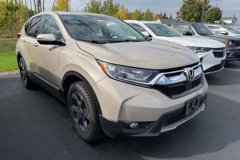 2017 Honda CR-V EX photo 1