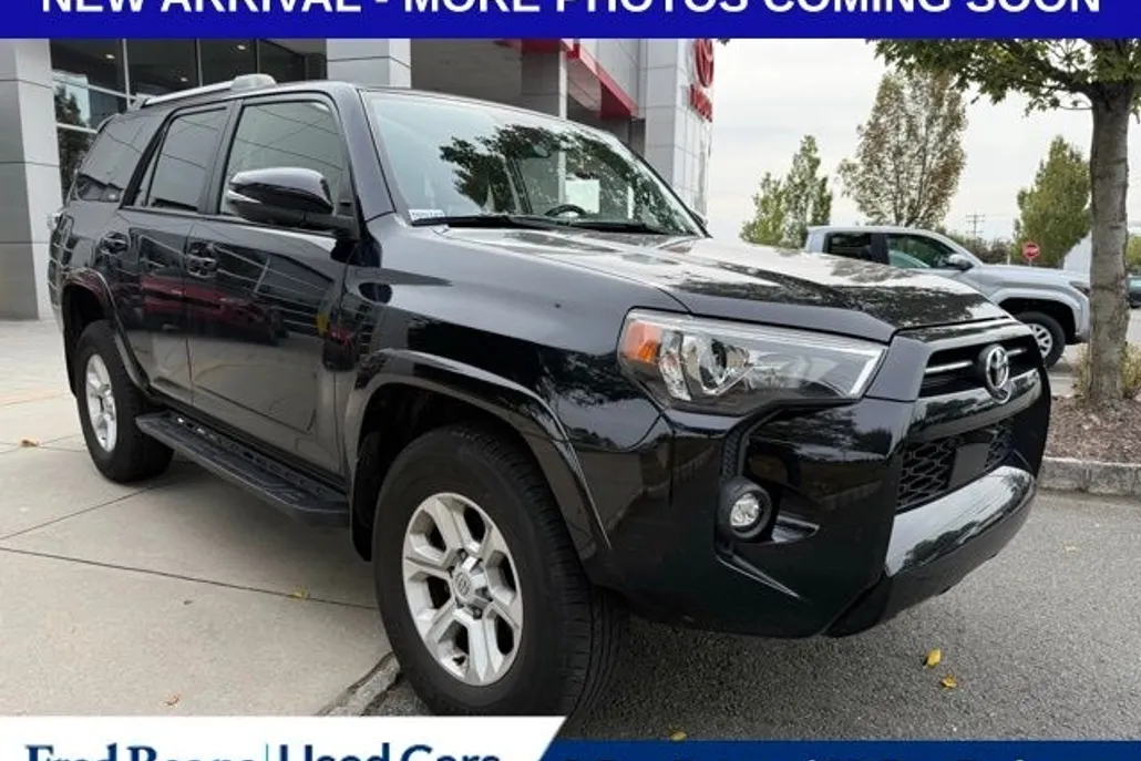 2023 Toyota 4Runner SR5 Premium photo 1