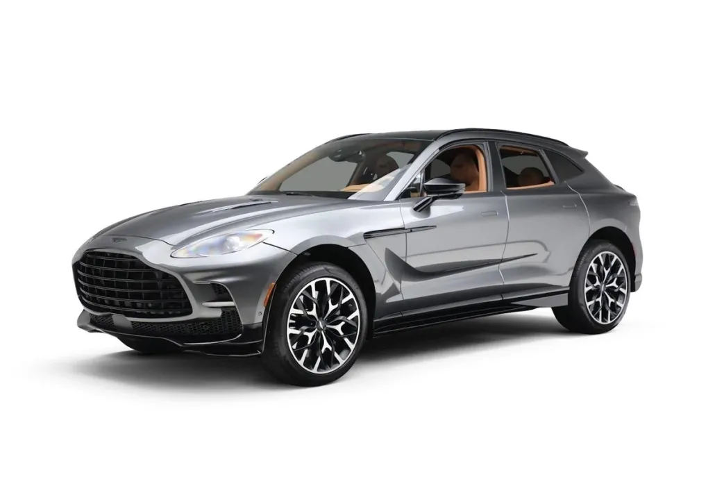 2023 Aston Martin DBX photo 1