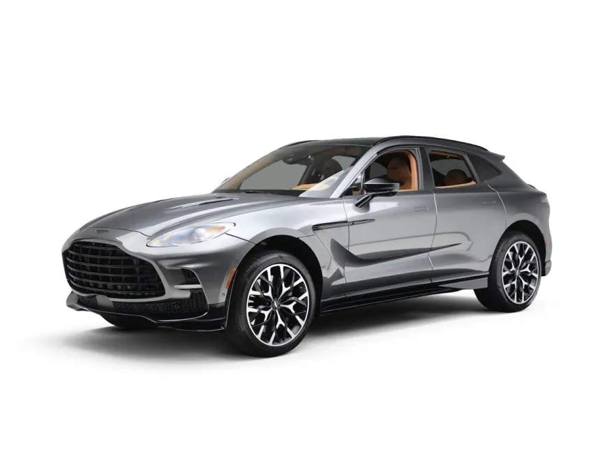 2023 Aston Martin DBX photo 1