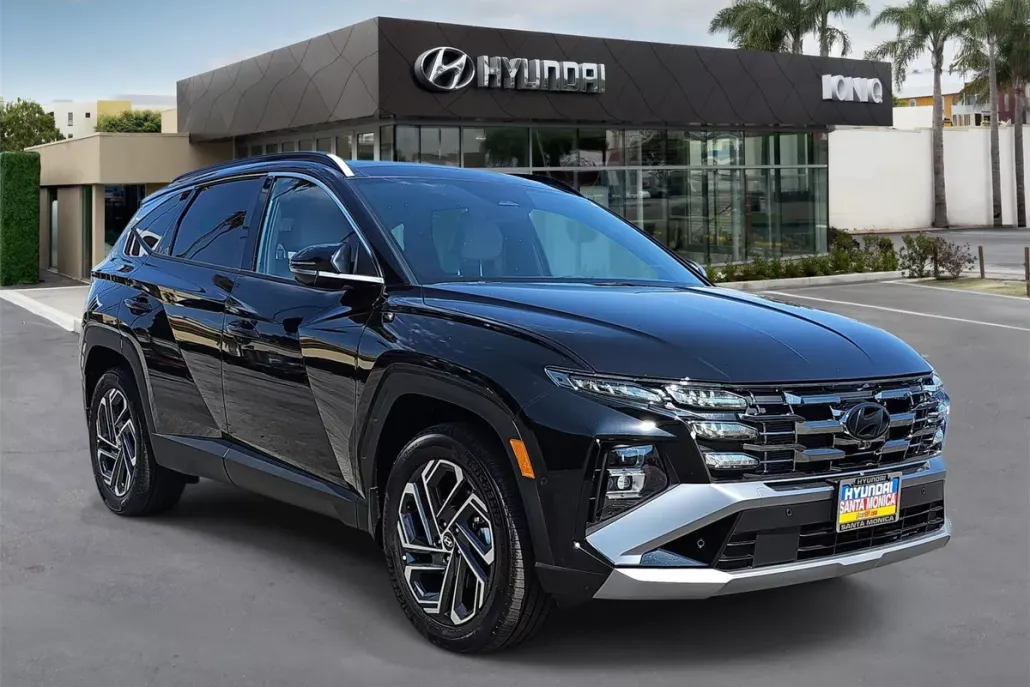2025 Hyundai Tucson Hybrid Limited photo 1