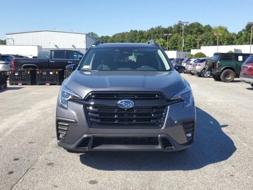 2025 Subaru Ascent Onyx Edition Touring photo 1