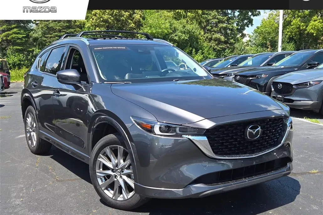 2021 Mazda CX-5 Touring photo 1