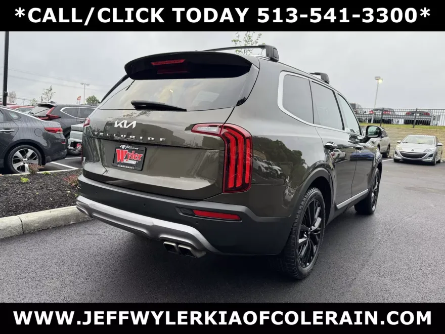 2022 Kia Telluride SX photo 1
