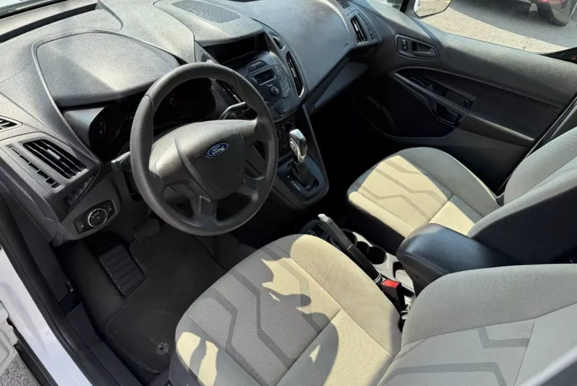 2016 Ford Transit Connect XL photo 1