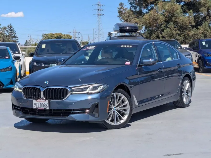 2023 Bmw 530i photo 1