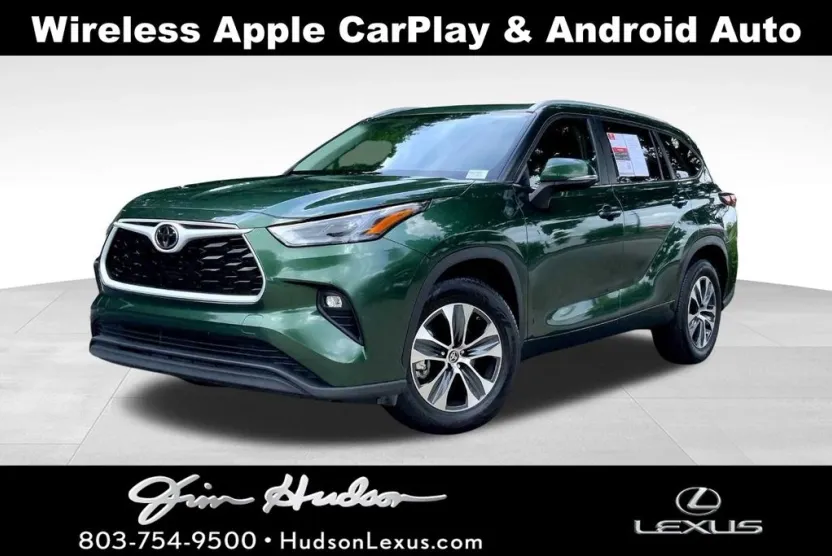 2024 Toyota Highlander Hybrid XLE photo 1