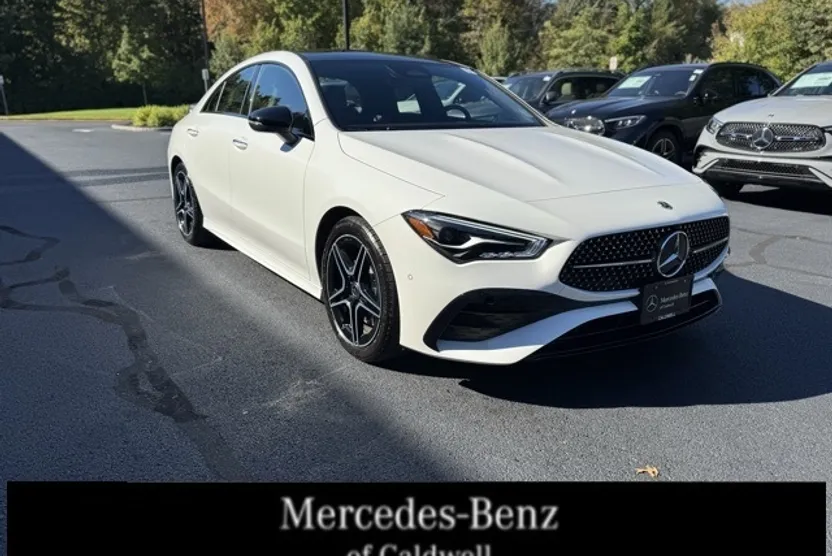 2025 Mercedes Benz CLA 250 4MATIC photo 1