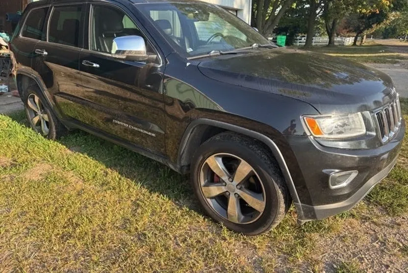 2015 Jeep Grand Cherokee Limited photo 1