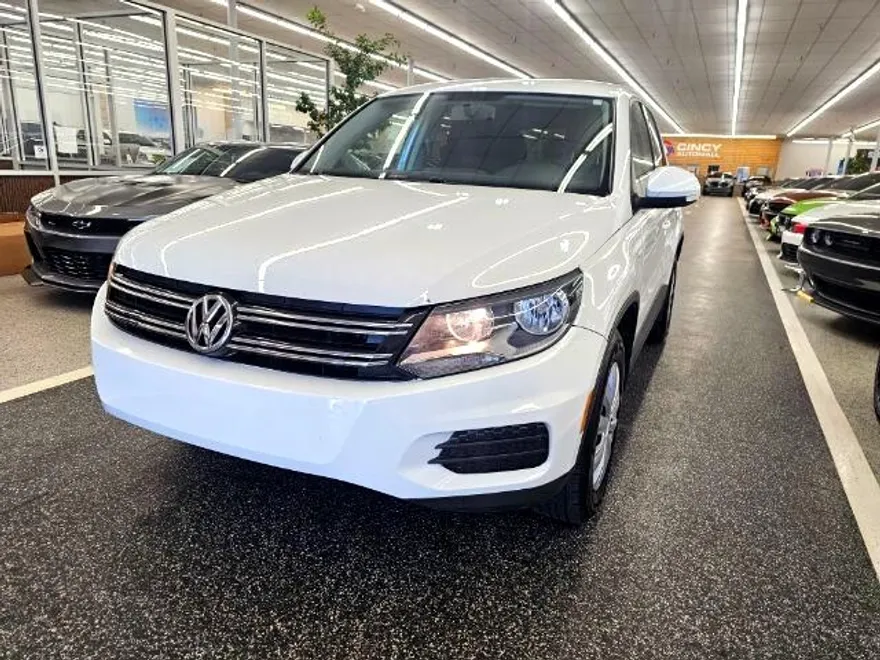 2018 Volkswagen Tiguan Limited photo 1