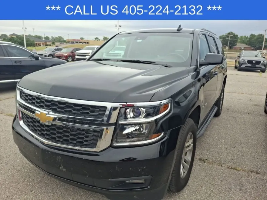 2016 Chevrolet Tahoe LT photo 1
