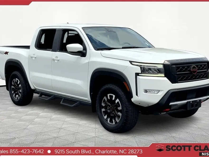 2023 Nissan Frontier PRO-4X photo 1
