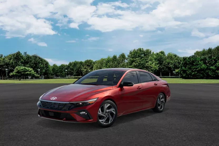 2025 Hyundai Elantra SEL Sport photo 1