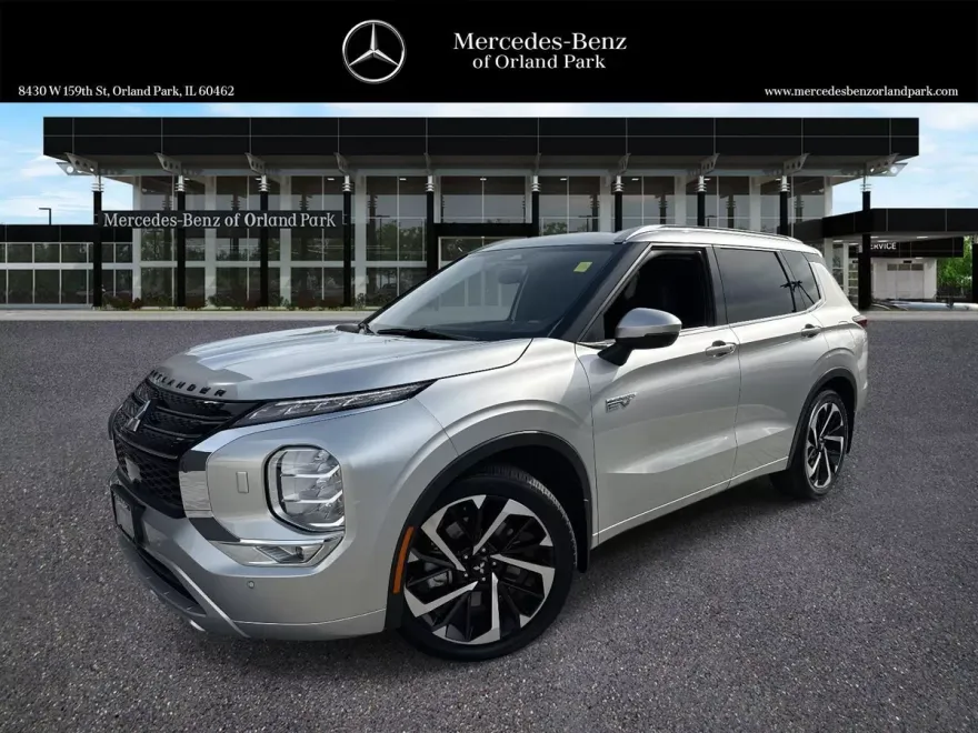 2024 Mitsubishi Outlander PHEV SEL photo 1