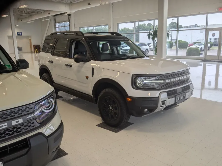 2025 Ford Bronco Sport Badlands photo 1