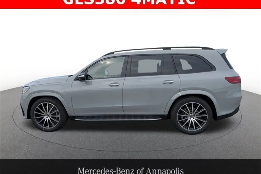 2026 Mercedes Benz GLS 580 4MATIC photo 1