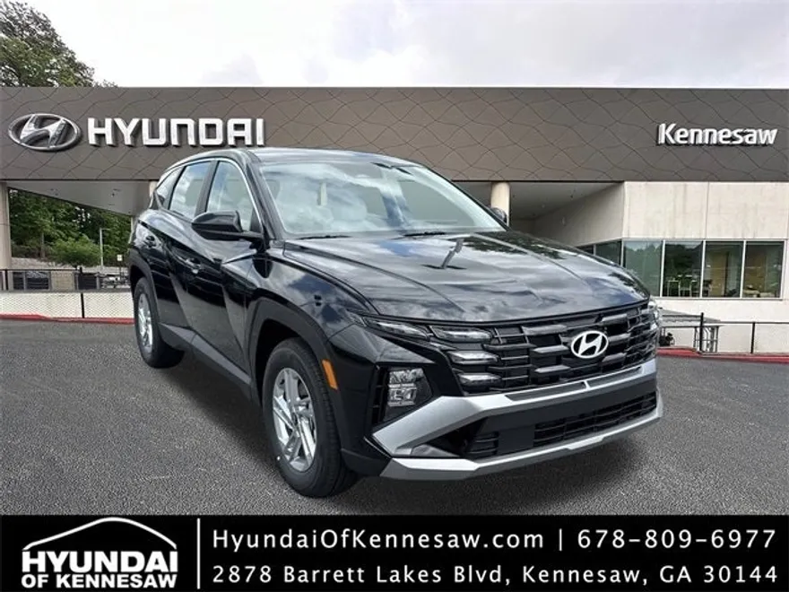 2025 Hyundai Tucson SE photo 1