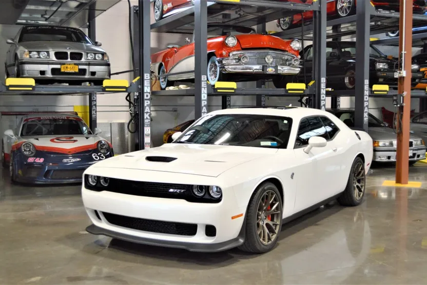 2016 Dodge Challenger SRT8 Hellcat photo 1