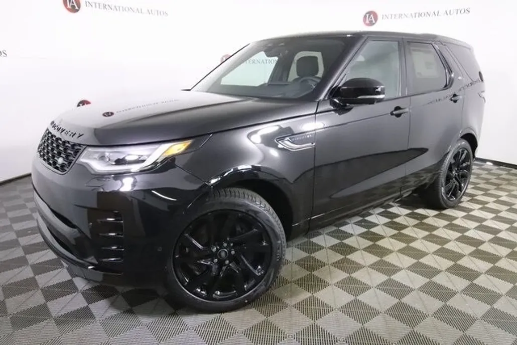 2024 Land Rover Discovery SE photo 1