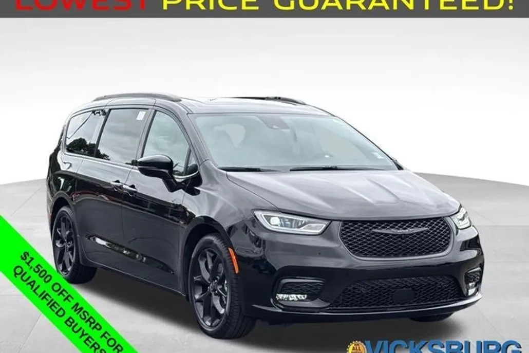 2026 Chrysler Pacifica Limited photo 1