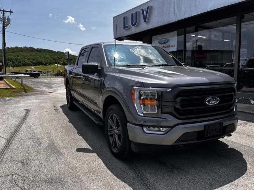 2022 Ford F-150 XLT photo 1