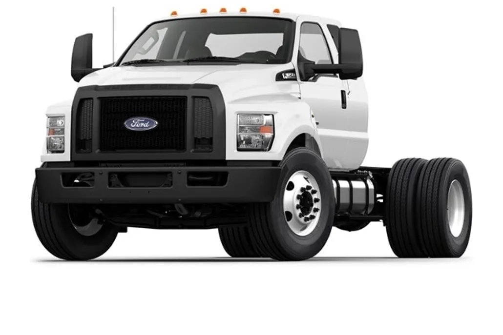 2026 Ford F-750 photo 1