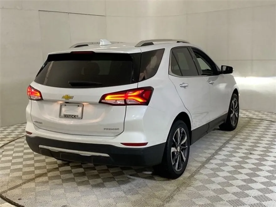 2023 Chevrolet Equinox Premier photo 1