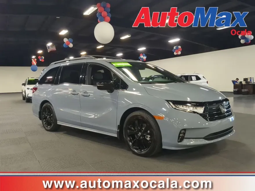 2024 Honda Odyssey Sport photo 1
