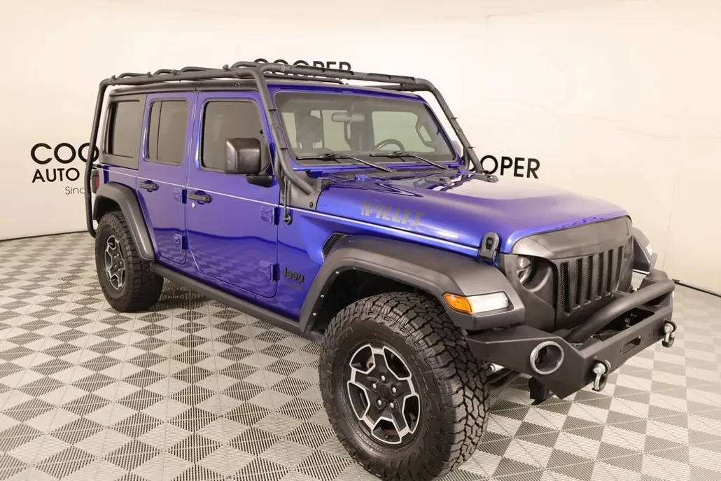 2020 Jeep Wrangler Unlimited Willys photo 1