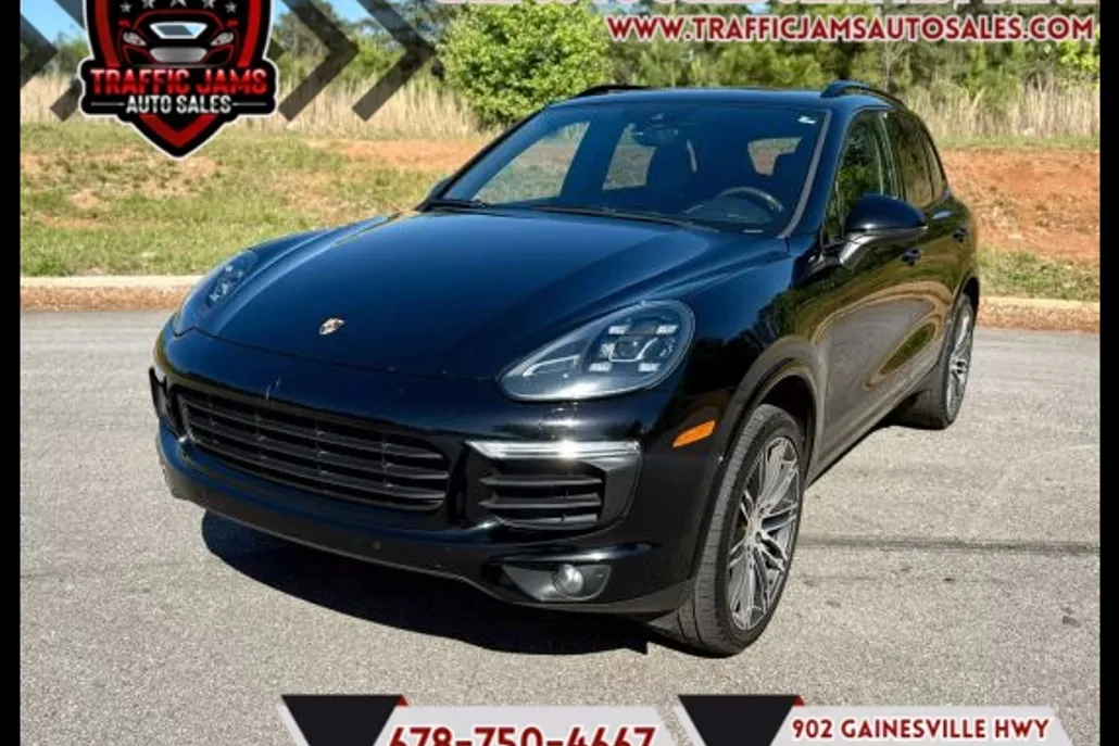 2017 Porsche Cayenne photo 1