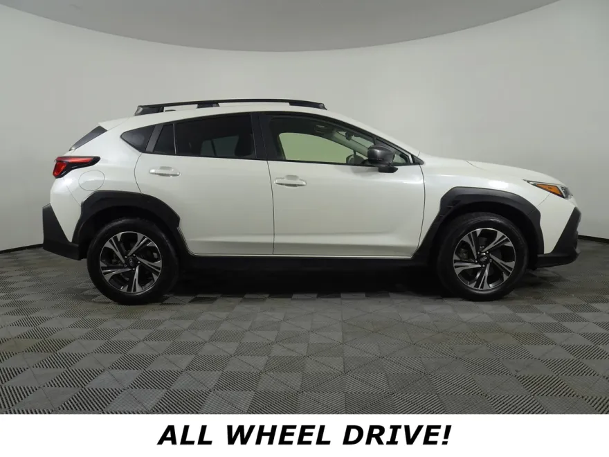 2024 Subaru Crosstrek Premium photo 1