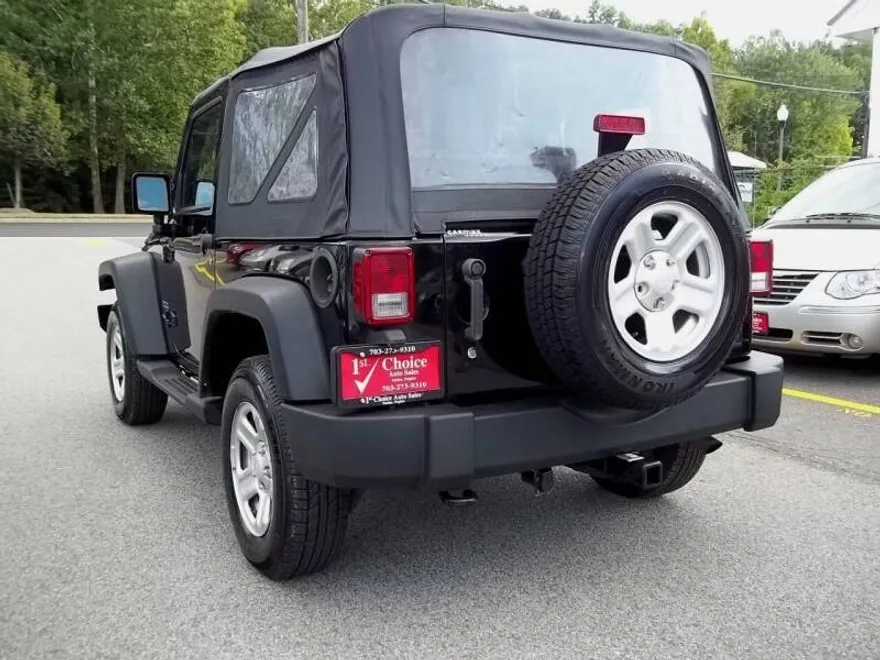 2013 Jeep Wrangler Sport photo 1