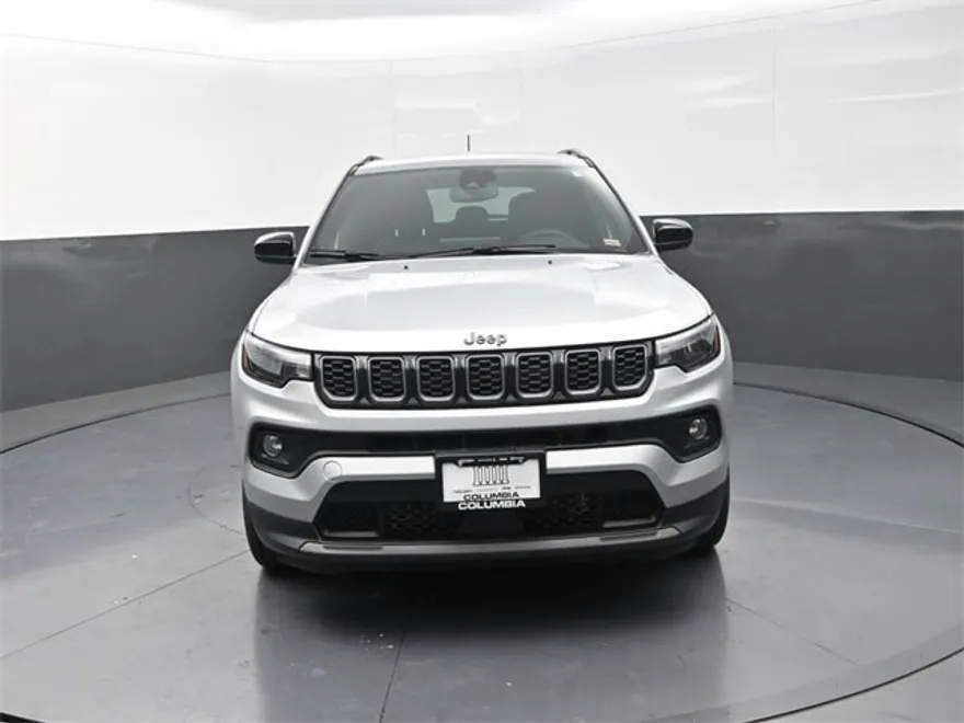 2025 Jeep Compass Latitude photo 1