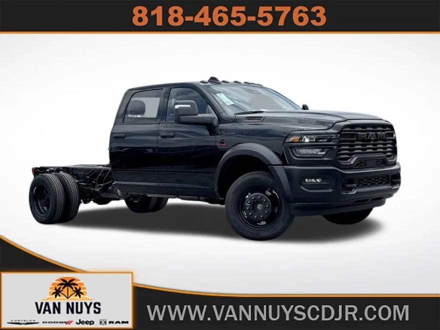 2025 Ram 5500 Tradesman photo 1
