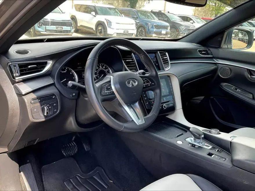 2022 Infiniti QX55 Luxe photo 1