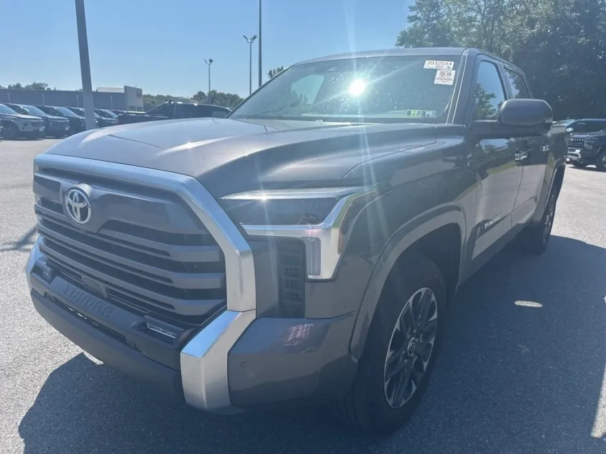 2024 Toyota Tundra Limited photo 1