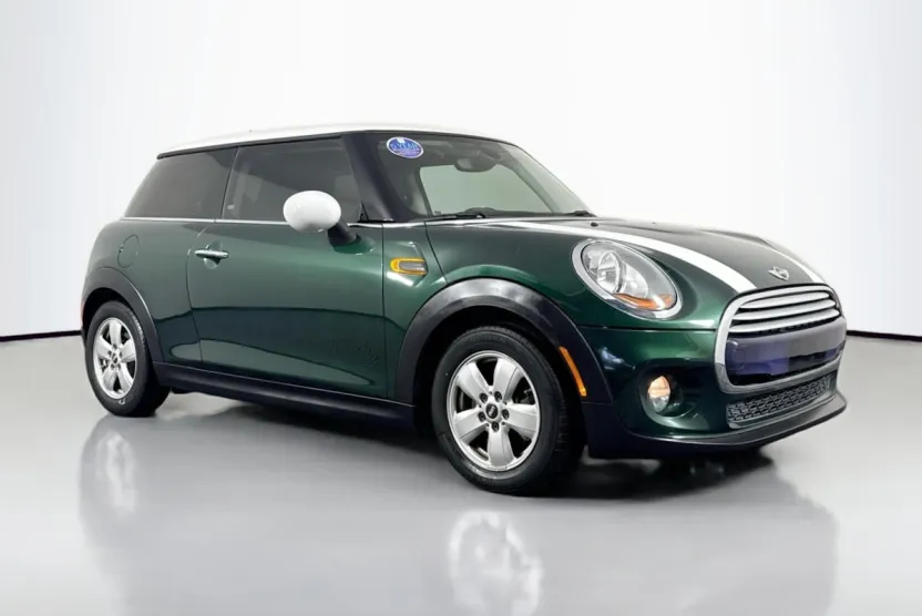 2015 Mini Cooper Hardtop photo 1