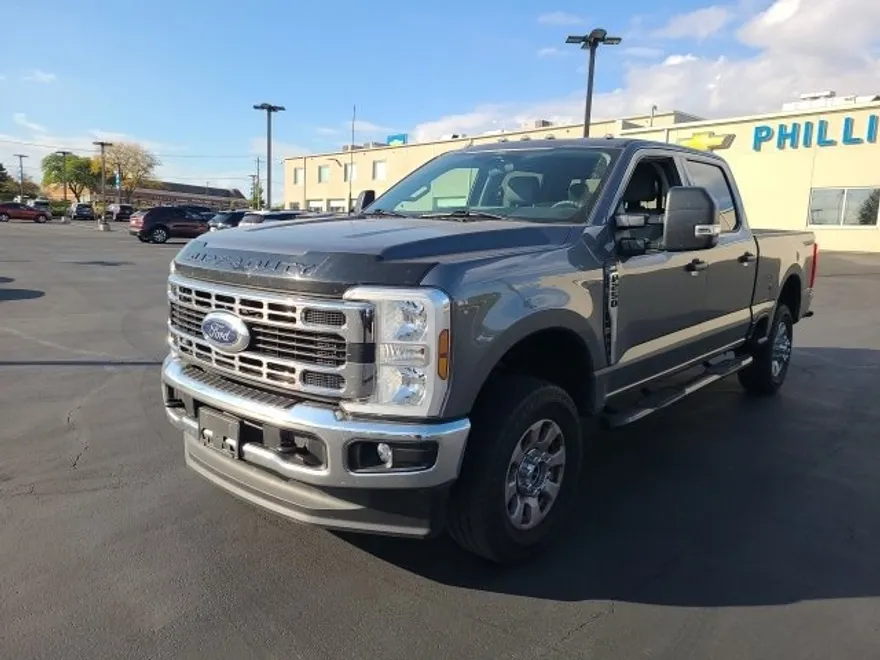 2024 Ford F-250 XLT photo 1