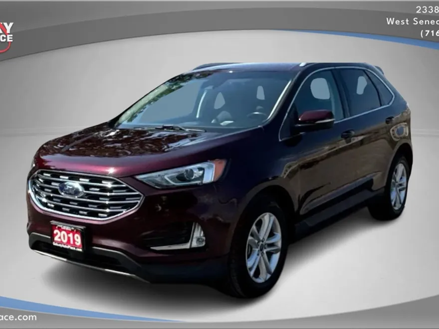 2019 Ford Edge SEL photo 1
