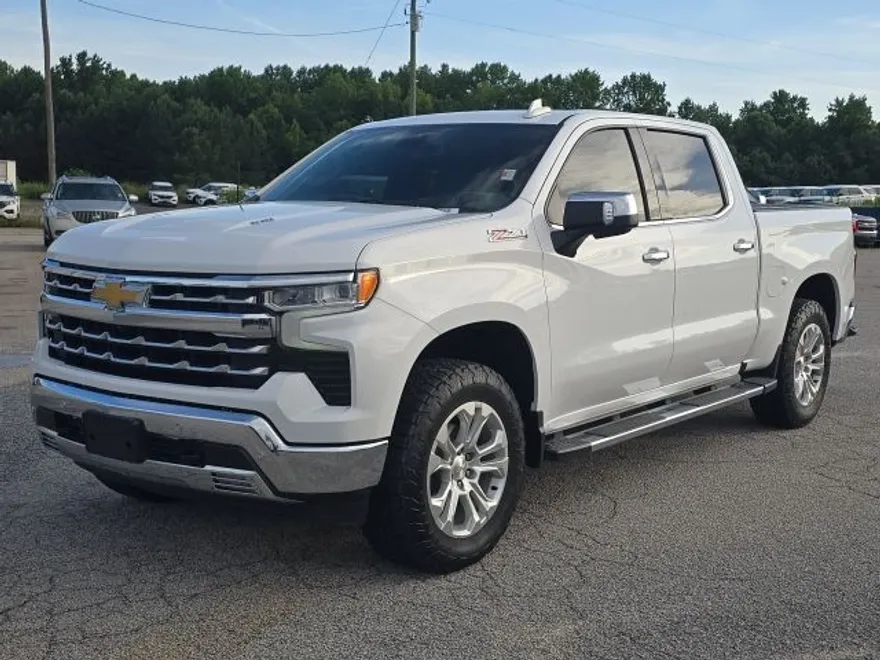 2023 Chevrolet Silverado 1500 LTZ photo 1