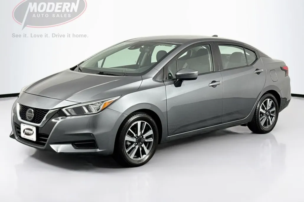 2021 Nissan Versa 1.6 SV photo 1
