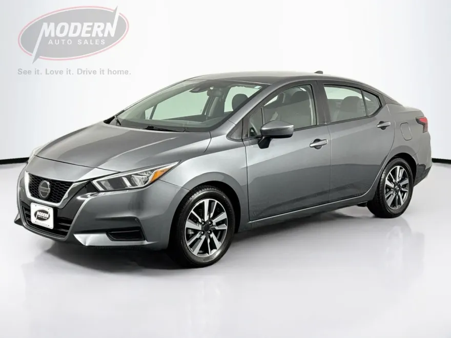 2021 Nissan Versa 1.6 SV photo 1