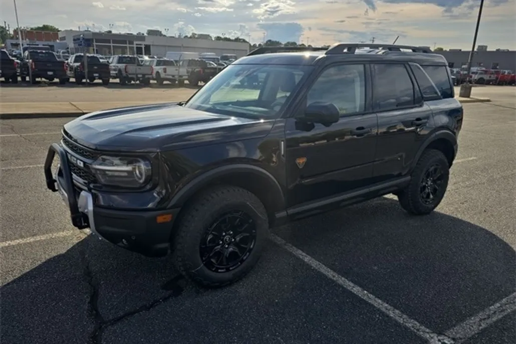 2025 Ford Bronco Sport Badlands photo 1